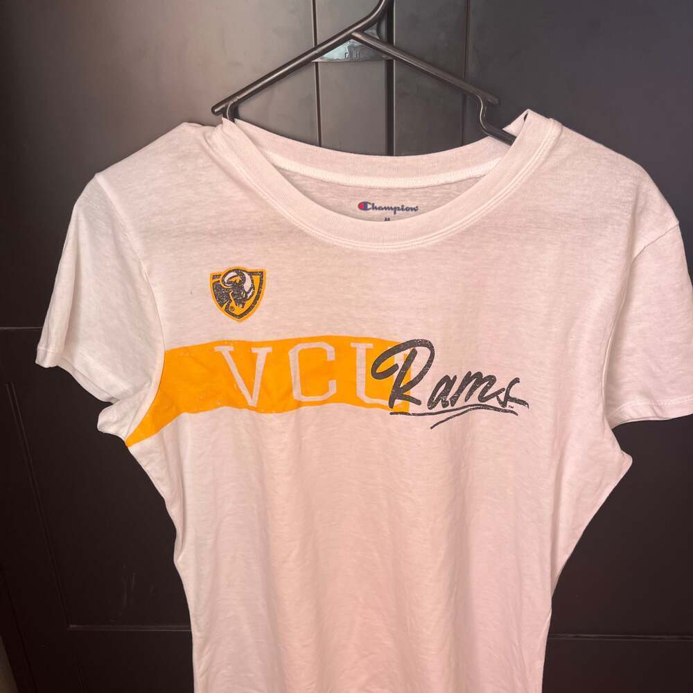 Champion men’s Virginia Commonwealth University Team Spirit T-shirt